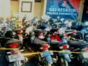 Polisi Amankan Puluhan Sepeda Motor Dalam Penggrebegan Sabung Ayam