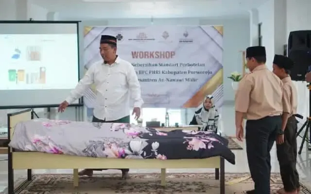 Pondok Pesantren An-Nawawi Mlilir Gelar Workshop Pengelolaan Kebersihan Standar Perhotelan Pondok Pesantren An-Nawawi Mlilir Gelar Workshop Pengelolaan Kebersihan Standar Perhotelan