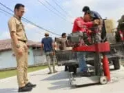 Masyarakat Desa Mekar Baru Apresiasi Pembangunan Jalan Cijeruk-Pasilian
