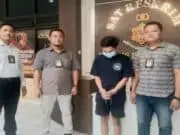 Akibat Pergaulan Bebas Siswi SMK Hamil. Pacar Beri Uang Untuk Beli Nanas Muda Akibat Pergaulan Bebas Siswi SMK Hamil. Pacar Beri Uang Untuk Beli Nanas Muda