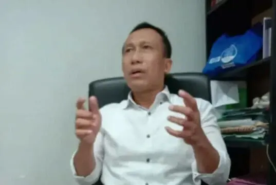 Zainal Petir: Pak Ganjar Hati-hati Bicara Infaq, itu Bahasa Agama bukan Pungli Zainal Petir: Pak Ganjar Hati-hati Bicara Infaq, itu Bahasa Agama bukan Pungli