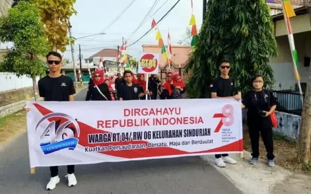 Dengan Tema "Sindurjan Bersatu" Kelurahan Sindrujan Ramaikan Peringatan HUT Ke 78 RI Dengan Karnaval Dengan Tema "Sindurjan Bersatu" Kelurahan Sindrujan Ramaikan Peringatan HUT Ke 78 RI Dengan Karnaval