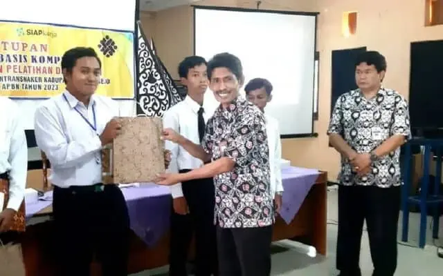 BLK Purworejo Secara Resmi Tutup Pelatihan Ketrampilan Berbasis Kompetensi Angkatan III 2023 BLK Purworejo Secara Resmi Tutup Pelatihan Ketrampilan Berbasis Kompetensi Angkatan III 2023