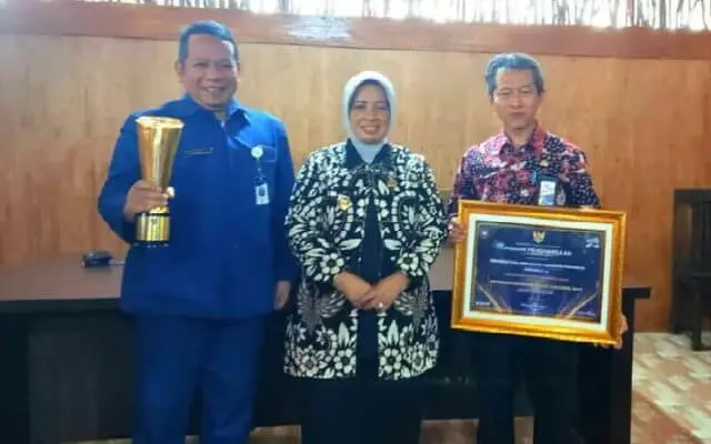 BUMD Terbaik Ketiga Nasional, Perumda Tirta Perwitasari Purworejo Terima Penghargaan BUMD Awards 2023