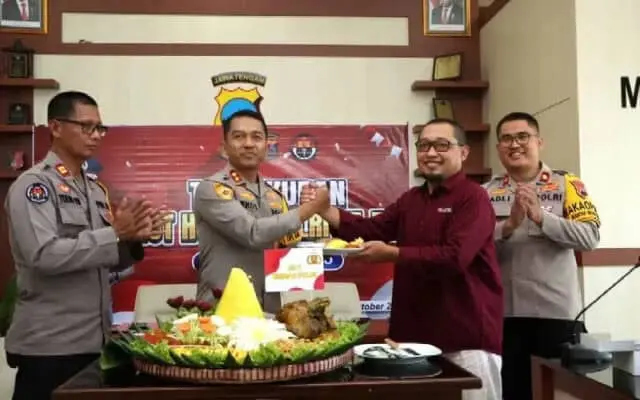 Kapolres Purworejo Audensi Bersama PWI Purworejo, Ajak Wartawan Bersinergi Kawal Pemilu Damai Kapolres Purworejo Audensi Bersama PWI Purworejo, Ajak Wartawan Bersinergi Kawal Pemilu Damai