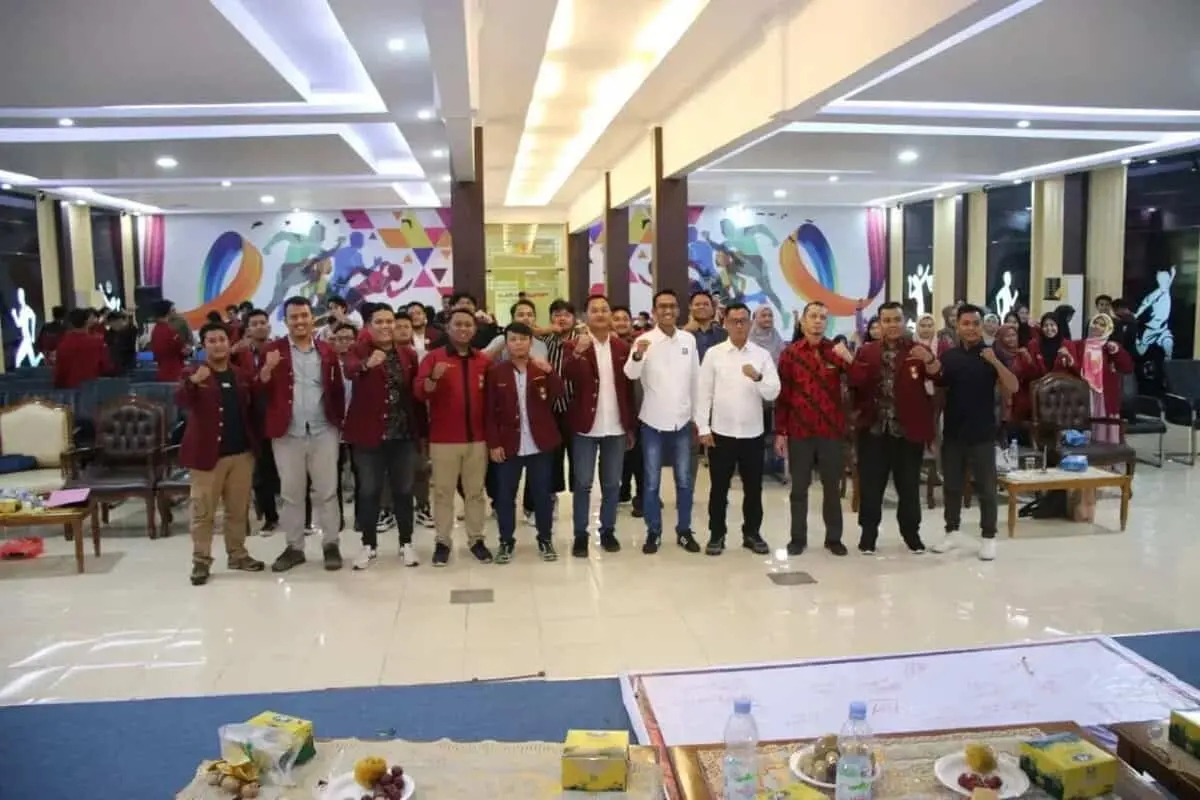 DPD IMM Sumut Gandeng Pertamina Laksanakan Diskusi Publik Berantas Mafia Migas DPD IMM Sumut Gandeng Pertamina Laksanakan Diskusi Publik Berantas Mafia Migas