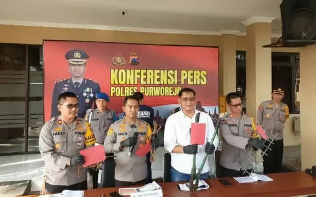 Pencuri Spesialis Baterai Provider Berhasil Diamankan Polres Purworejo