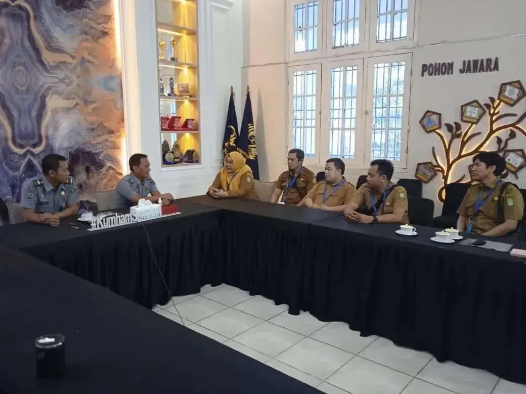 Jelang Pemilu 2024, Lapas Pemuda Kelas IIA Tangerang bersama Disdukcapil Laksanakan Validasi dan Pemutakhiran Data NIK WBP Jelang Pemilu 2024, Lapas Pemuda Kelas IIA Tangerang bersama Disdukcapil Laksanakan Validasi dan Pemutakhiran Data NIK WBP