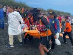 Akhirnya Korban Laka laut Pantai Dewaruci Diketemukan Setelah dua Minggu Hilang Akhirnya Korban Laka laut Pantai Dewaruci Diketemukan Setelah dua Minggu Hilang