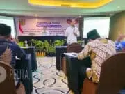 Zainal Petir: Masyarakat Demontrasi Dewan Jangan Tutup Pintu Gerbang dan Jangan Molor Saat Rapat