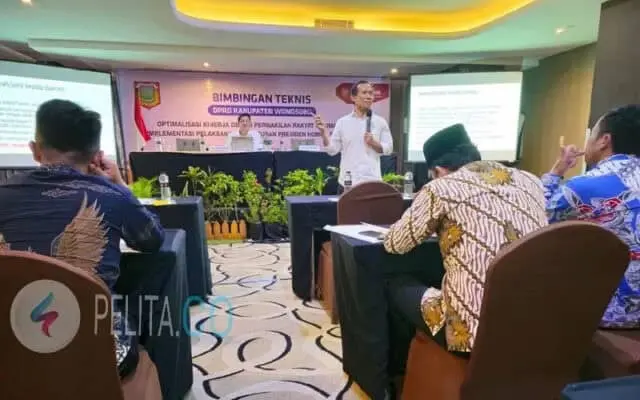 Zainal Petir: Masyarakat Demontrasi Dewan Jangan Tutup Pintu Gerbang dan Jangan Molor Saat Rapat