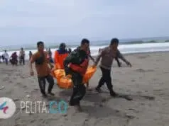 Jenazah Pelajar MTS Roudlotul Huda Klirong Akhirnya Ditemukan Nelayan Setelah hilang 9 Hari Jenazah Pelajar MTS Roudlotul Huda Klirong Akhirnya Ditemukan Nelayan Setelah hilang 9 Hari