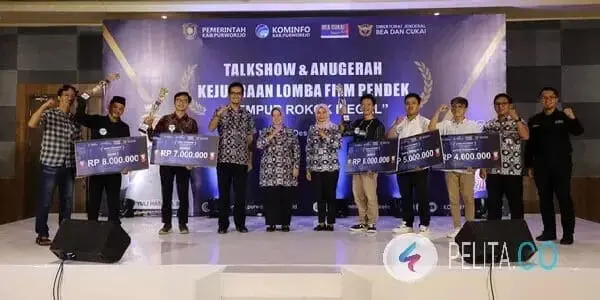 Juara Lomba Film Pendek Gempur Rokok Ilegal Dapatkan Trophi dan Uang Pembinaan Juara Lomba Film Pendek Gempur Rokok Ilegal Dapatkan Trophi dan Uang Pembinaan