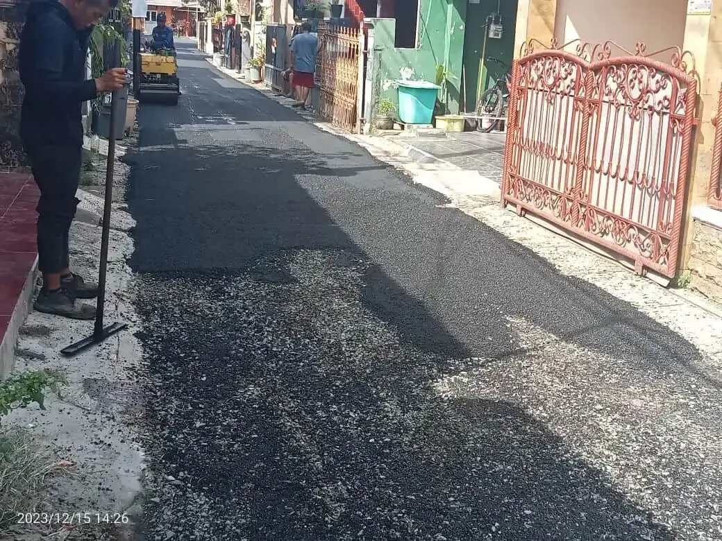 Disorot LSM LipanHam, Kegiatan Pengejaran Hotmix di Jalan Sampan RW 06 Kelapa Dua Diduga Tak Sesuai Spesifikasi Disorot LSM LipanHam, Kegiatan Pengejaran Hotmix di Jalan Sampan RW 06 Kelapa Dua Diduga Tak Sesuai Spesifikasi