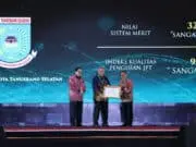 Pemkot Tangsel Raih Dua Penghargaan Predikat Tertinggi di Ajang Anugerah Meritokrasi KASN Tahun 2023 Pemkot Tangsel Raih Dua Penghargaan Predikat Tertinggi di Ajang Anugerah Meritokrasi KASN Tahun 2023