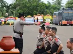 Kapolda Pimpin Upacara Kenaikan Pangkat Polri Polda Banten Periode 1 Januari 2024 Kapolda Pimpin Upacara Kenaikan Pangkat Polri Polda Banten Periode 1 Januari 2024