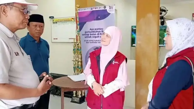 Kades Kayu Bongkok Sambut KKN Mahasiswa Institut Daarul Qur'an