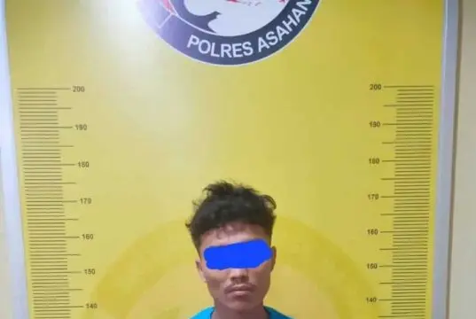 Pengedar Daun Ganja di Air Batu Asahan Diciduk Polisi Pengedar Daun Ganja di Air Batu Asahan Diciduk Polisi