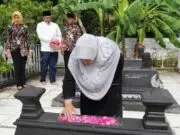 Menyambut Hari Jadi Purworejo Ke 193, Bupati Ziarah Ke Makam Pendiri Purworejo