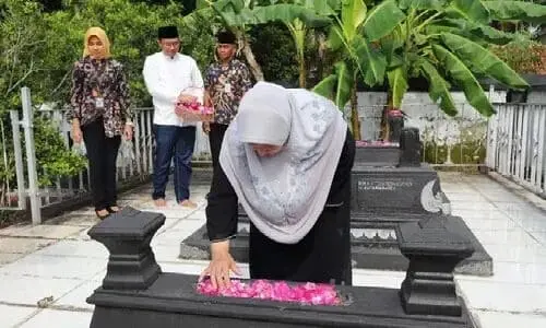 Menyambut Hari Jadi Purworejo Ke 193, Bupati Ziarah Ke Makam Pendiri Purworejo