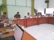 Difasilitasi Camat Cisarua, Warga Desak PTPN Hentikan KSO Difasilitasi Camat Cisarua, Warga Desak PTPN Hentikan KSO