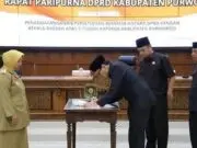 Bupati Sampaikan LKPJ dan Raperda di Rapat Paripurna DPRD