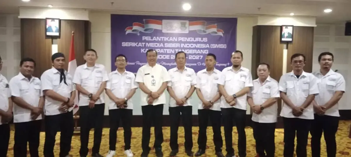Ketua SMSI Banten Lantik Ketua dan Pengurus SMSI Kabupaten Tangerang Periode 2024-2027 Ketua SMSI Banten Lantik Ketua dan Pengurus SMSI Kabupaten Tangerang Periode 2024-2027