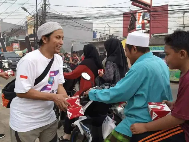 Ramadhan 1445 H, Komunitas Aku Mau Bantu Gelar Donor Darah dan Bagikan Takjil Serta Buka Puasa Bersama Ramadhan 1445 H, Komunitas Aku Mau Bantu Gelar Donor Darah dan Bagikan Takjil Serta Buka Puasa Bersama