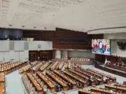 Revisi UU Desa Disahkan DPR RI, Masa Jabatan Kepala Desa Jadi 8 Tahun Revisi UU Desa Disahkan DPR RI, Masa Jabatan Kepala Desa Jadi 8 Tahun