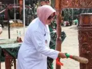 Tabuh Kentongan Sebagai Tanda TMMD Sengkuyung Tahap II di Desa Pamriyan Dimulai
