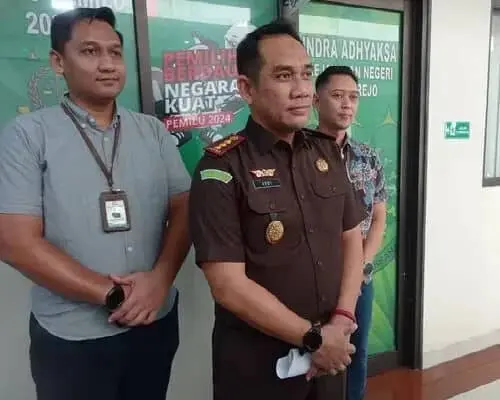 Buron Kasus Korupsi Pengadaan Lahan YAKKAP I Akhirnya Ditangkap Tim Intel Kejati dan Kejari di Bantul Buron Kasus Korupsi Pengadaan Lahan YAKKAP I Akhirnya Ditangkap Tim Intel Kejati dan Kejari di Bantul