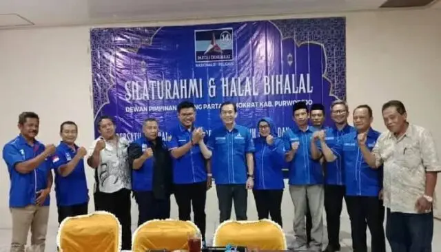 Menerima Kunjungan dari DPD PAN Purworejo. Ketua DPC Partai Demokrat: Kita Sudah Berkoalisi di Pusat Semoga Bisa Dilanjutkan Menerima Kunjungan dari DPD PAN Purworejo. Ketua DPC Partai Demokrat: Kita Sudah Berkoalisi di Pusat Semoga Bisa Dilanjutkan