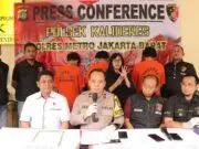 Waspada Penipuan Aplikasi Mechat, Tiga Pelaku Pemerasan Diamankan Polisi Waspada Penipuan Aplikasi Mechat, Tiga Pelaku Pemerasan Diamankan Polisi