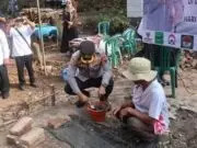 Rangkaian Kegiatan Hari Bhayangkara ke-78, Polres Purworejo Lakukan Bedah Rumah di Desa Pakem
