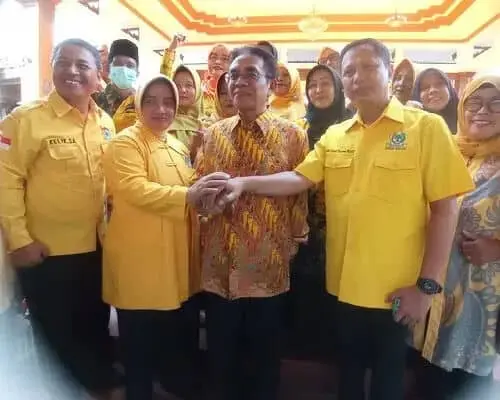 Ketua DPD Partai Golkar Yuli Hastuti Bersedia dan Siap Jadi Calon Bupati Purworejo Ketua DPD Partai Golkar Yuli Hastuti Bersedia dan Siap Jadi Calon Bupati Purworejo