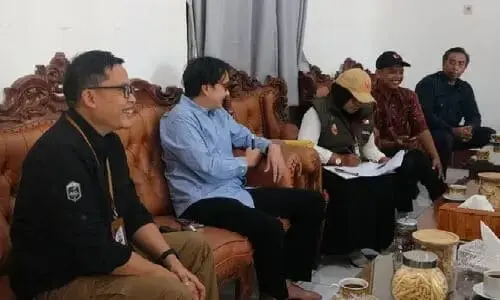 Petugas Pantarlih Sasar Tokoh Masyarakat, Agama dan Pejabat Publik di Hari Pertama Coklit Petugas Pantarlih Sasar Tokoh Masyarakat, Agama dan Pejabat Publik di Hari Pertama Coklit