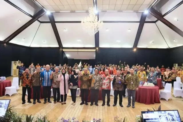 Kemendagri Bersinergi dengan OJK dan TPAKD Percepat Akses Keuangan di Daerah Kemendagri Bersinergi dengan OJK dan TPAKD Percepat Akses Keuangan di Daerah
