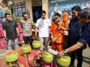 Polda Banten Ungkap Kasus Penyuntikan Tabung Gas