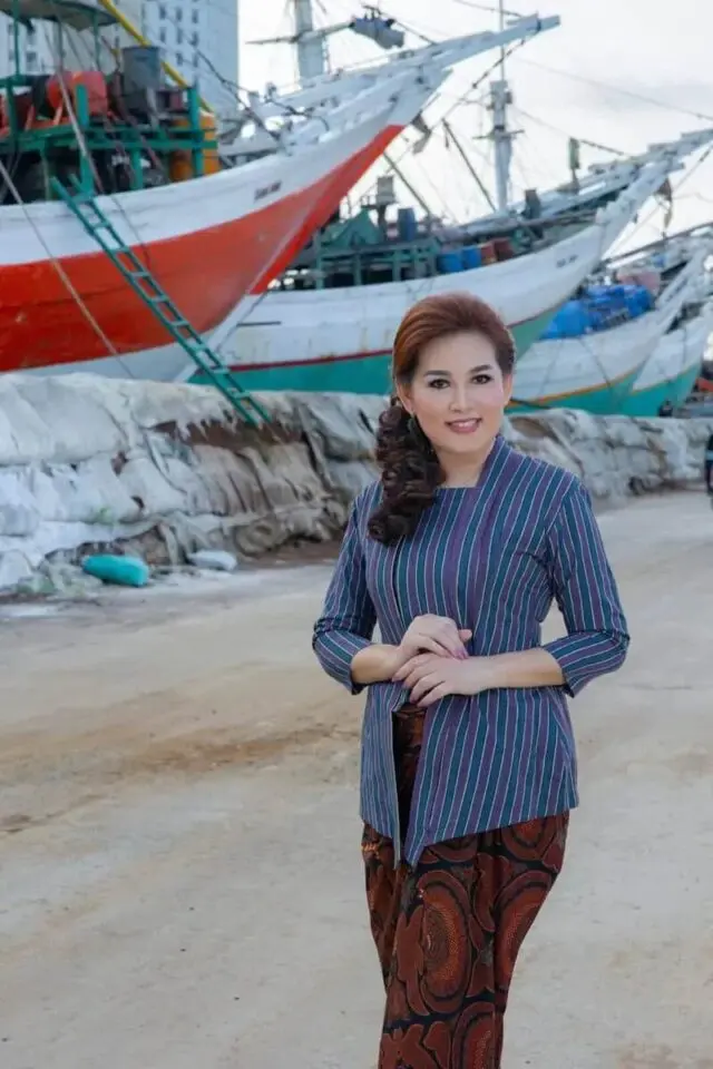Sejenak Bersama Ancilla Yanny Irmella Sosok Wanita Gigih Majukan UMKM Tangguh Berkibar Tangsel Sejenak Bersama Ancilla Yanny Irmella Sosok Wanita Gigih Majukan UMKM Tangguh Berkibar Tangsel