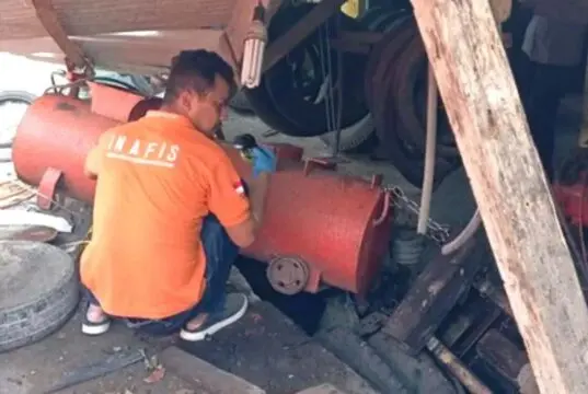 Pemilik Tambal Ban di Purworejo Luka Parah Akibat Kompresor Angin Meledak Pemilik Tambal Ban di Purworejo Luka Parah Akibat Kompresor Angin Meledak