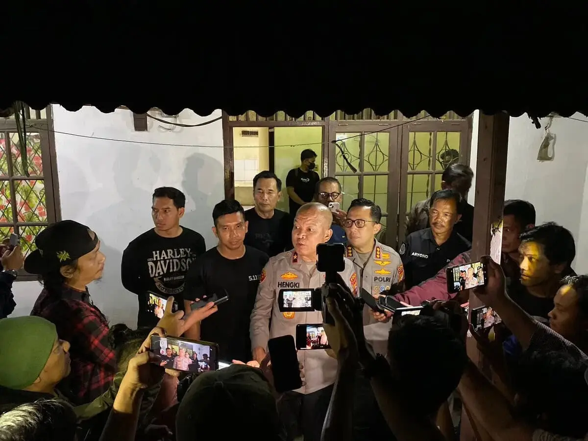 Rumah Kontrakan Penyimpanan Sabu di Tangerang Digerebek, Polda Metro Jaya Tangkap Dua Orang Kurir Rumah Kontrakan Penyimpanan Sabu di Tangerang Digerebek, Polda Metro Jaya Tangkap Dua Orang Kurir