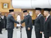 Lantik Pejabat Struktural Akademik dan Fungsional, Plt. Sekjen Kemendagri Harap Bawa Perubahan Positif Lantik Pejabat Struktural Akademik dan Fungsional, Plt. Sekjen Kemendagri Harap Bawa Perubahan Positif