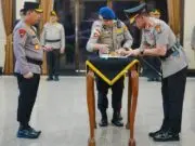 Irjen Pol Suyudi Ario Seto Resmi Jabat Kapolda Banten Gantikan Irjen Pol Abdul Karim Irjen Pol Suyudi Ario Seto Resmi Jabat Kapolda Banten Gantikan Irjen Pol Abdul Karim