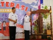 Bupati Buka Kegiatan Berliterasi Serta Serahkan Piala Kepada Juara OSN dan O2SN