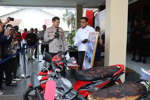 Ternyata Kebakaran Rumah di Plaosan Dilakukan Menantunya Sendiri Ternyata Kebakaran Rumah di Plaosan Dilakukan Menantunya Sendiri