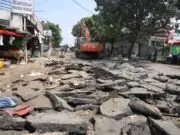 Pemkot Tangsel Lakukan Pelebaran Jalan di Kawasan Pasar Ciputat untuk Tingkatkan Keindahan Kota