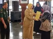 Bupati Serahkan Penghargaan Kepada Puluhan Relawan Donor Darah di Kabupaten Purworejo