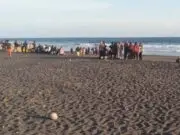 Asik Mandi di Laut, Tiga Santri Terseret Ombak Pantai Keburuhan, Dua Hilang, Satu Selamat