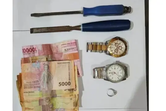 Bobol Rumah Warga Pakai Obeng dan Pahat, Warga Tangerang Ini Ditangkap Polisi Bobol Rumah Warga Pakai Obeng dan Pahat, Warga Tangerang Ini Ditangkap Polisi