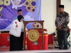 Ditandai Dengan Pemukulan Gong, Bupati Buka Lomba MAPSI Ke-25 Jenjang SD Tingkat Kabupaten Ditandai Dengan Pemukulan Gong, Bupati Buka Lomba MAPSI Ke-25 Jenjang SD Tingkat Kabupaten